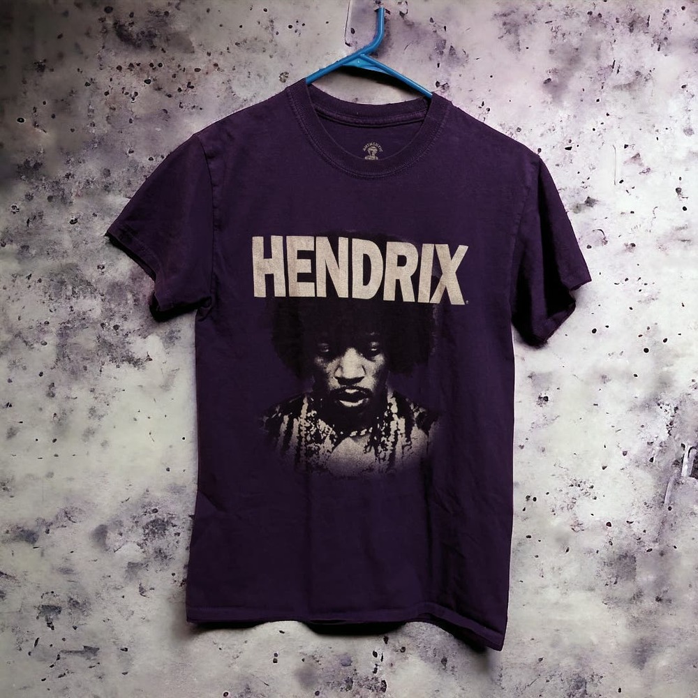 Authentic Jimi Hendrix Short Sleeve T-Shirt Purple Men's Small